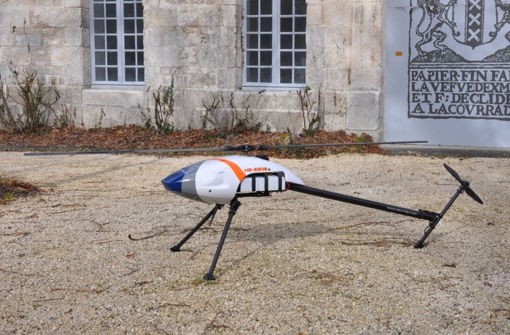 Le drone HE-220E d'Helipse