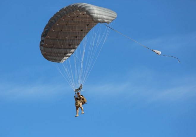 La voile Hi-5 d'Airborne Systems