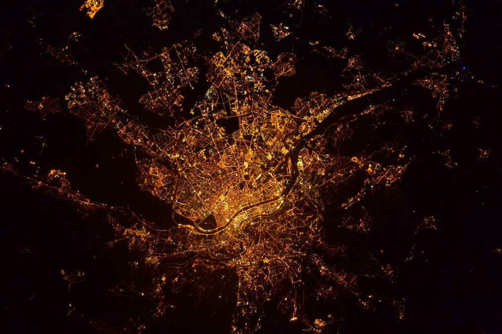 Lyon la nuit, vue depuis l’ISS.