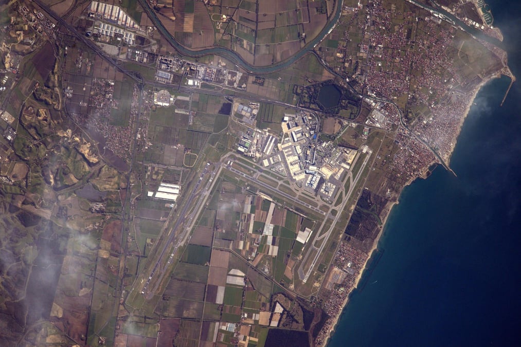 L’aéroport Léonard de Vinci près de Rome, vu depuis l’ISS.