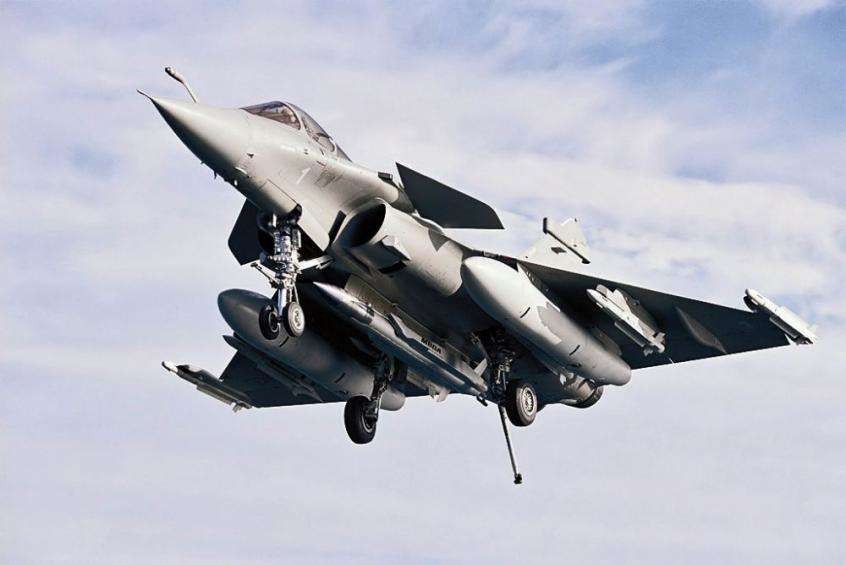 Un Rafale Marine équipé de l'ASMP-A