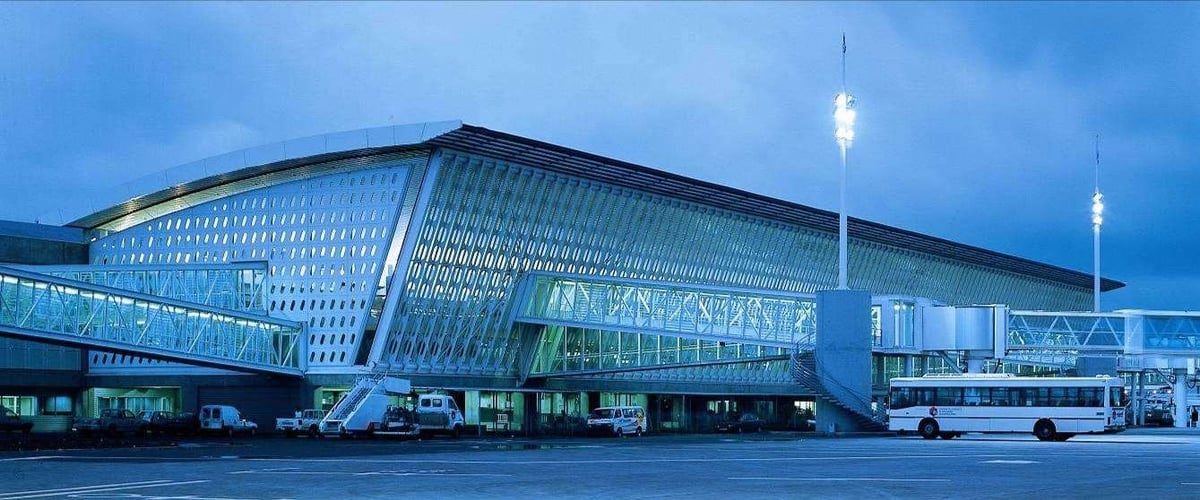 Aéroport "Guadeloupe Pôle Caraïbes"