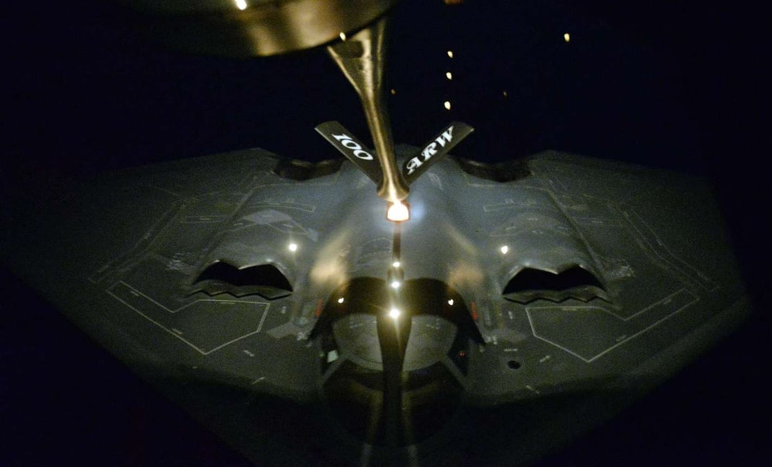 15 ravitailleurs ont participé à la mission des B-2 en Libye