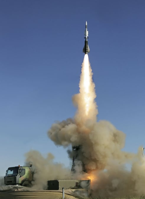 La France et l'Italie participent au programme Aster B1NT