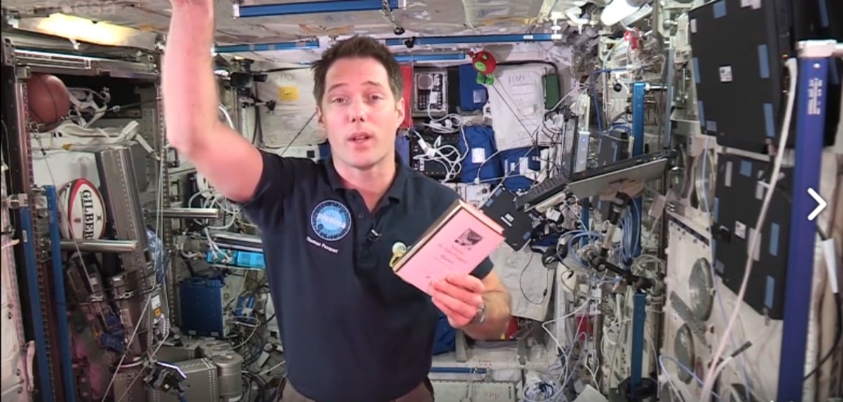Hommage au Petit Prince depuis l'ISS.