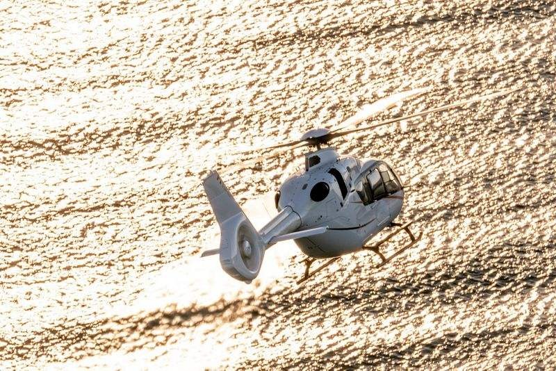 Airbus fournira trois H135 à la marine brésilienne.