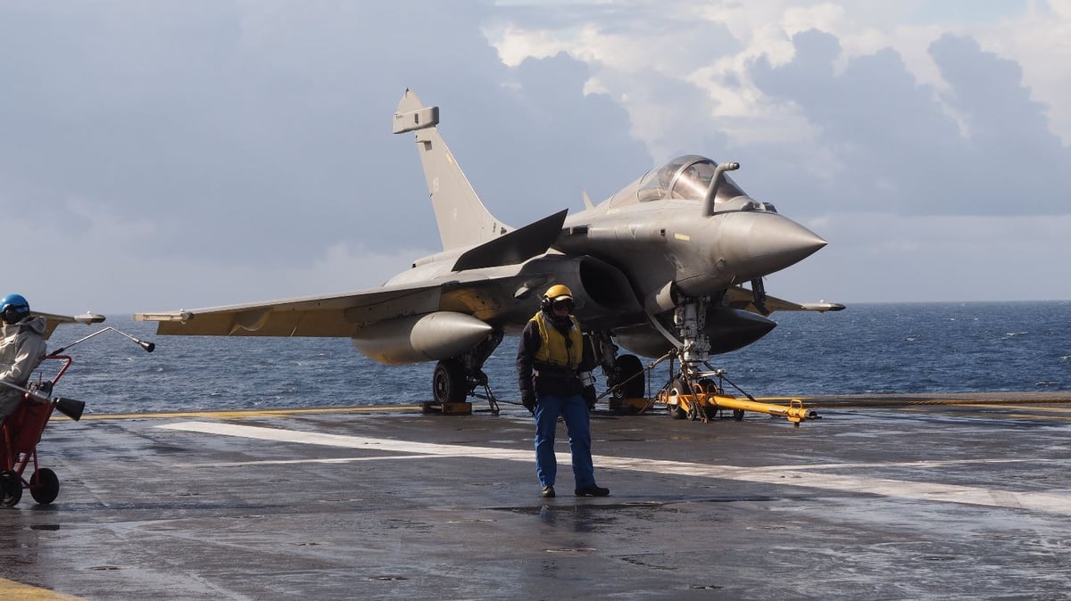 Le "Charles de Gaulle" a regagné Toulon