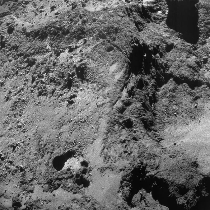 Détail de la comète photographié le 30 mai 2016 par la caméra NavCam de la sonde Rosetta.