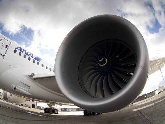 La FAA a décidé d'abaisser les limites ETOPS de certains Boeing 787-8 et -9, suite aux problèmes liés à leur motorisation touchant le compresseur intermédiaire.