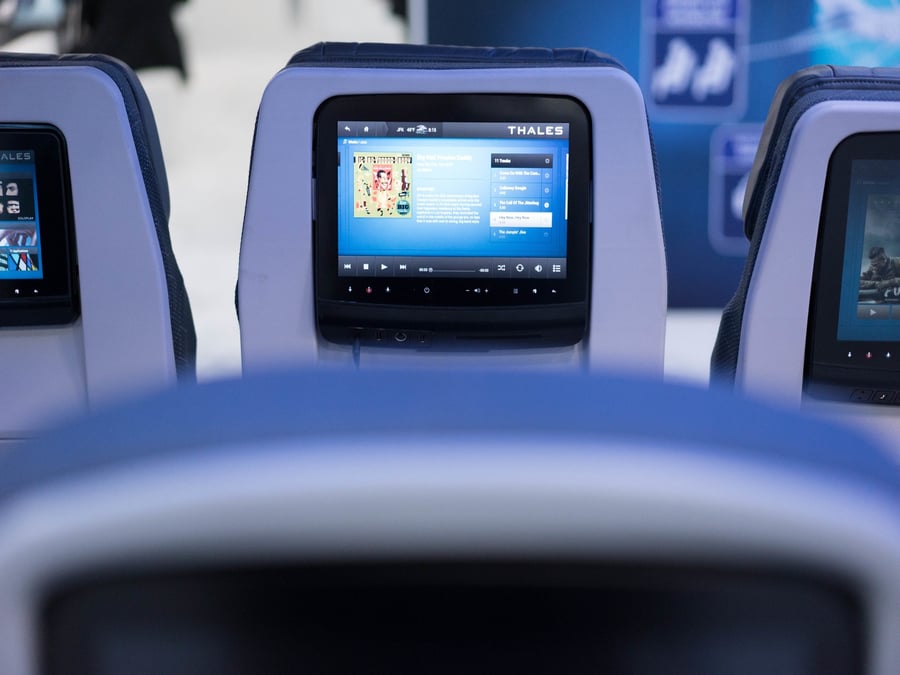 Les premières livraisons du système AVANT à Singapore Airlines sont prévues pour 2018.