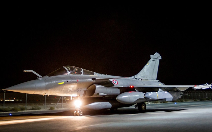 Dans la nuit du 2 au 3 janvier 2016, quatre Rafale équipés de missiles SCALP ont effectué un raid contre une fabrique de roquettes artisanales en Syrie.