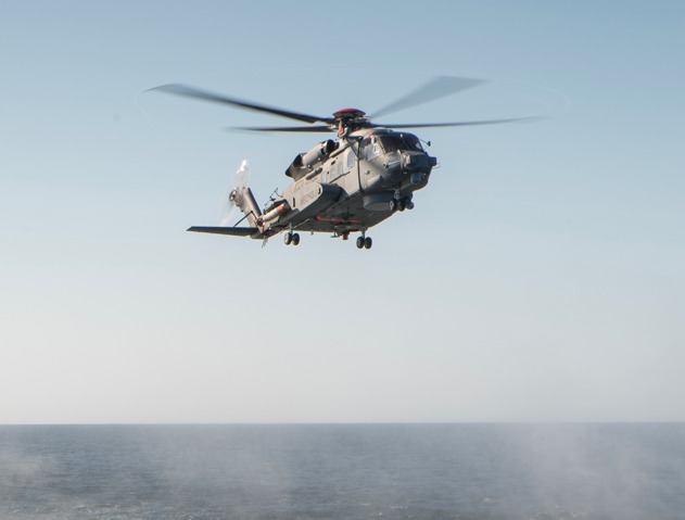 Six mois d'essais ont été réalisés en mer avant que les premiers Cyclone opérationnels ne soient livrés aux forces armées canadiennes.