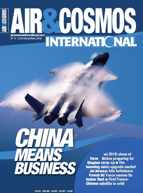 Air & Cosmos International N°5.