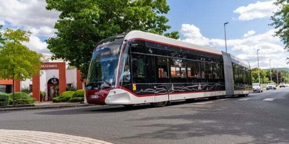 Quelque 40 tram-bus électriques circuleront sur 27 kilomètres au sein de la métropole clermontoise.