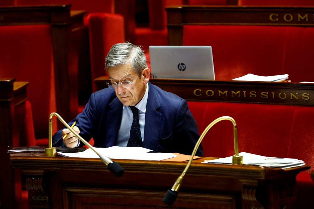 Dans son rapport, le député Charles de Courson veut réformer certains dispositifs fiscaux en faisant peser l'effort budgétaire sur les plus riches.