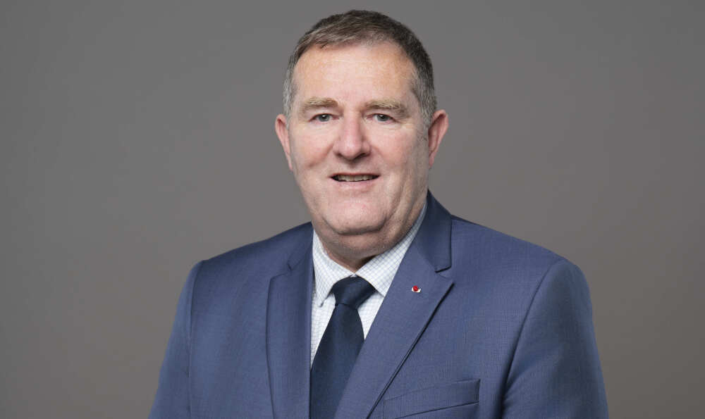 Le général Mille rejoint Aura Aero.