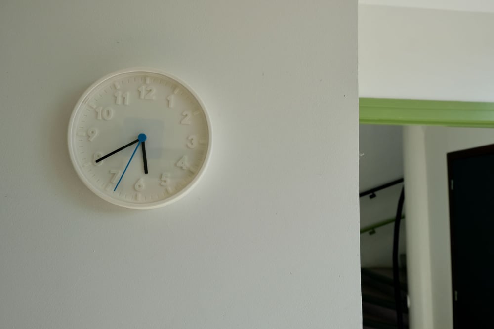 Le calendrier est serré : le Parlement doit disposer d'au moins 70 jours pour examiner le texte avant le 31 décembre.