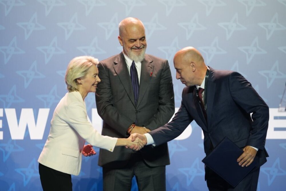 Le projet offrira à l'Albanie une capacité de bande passante renforcée