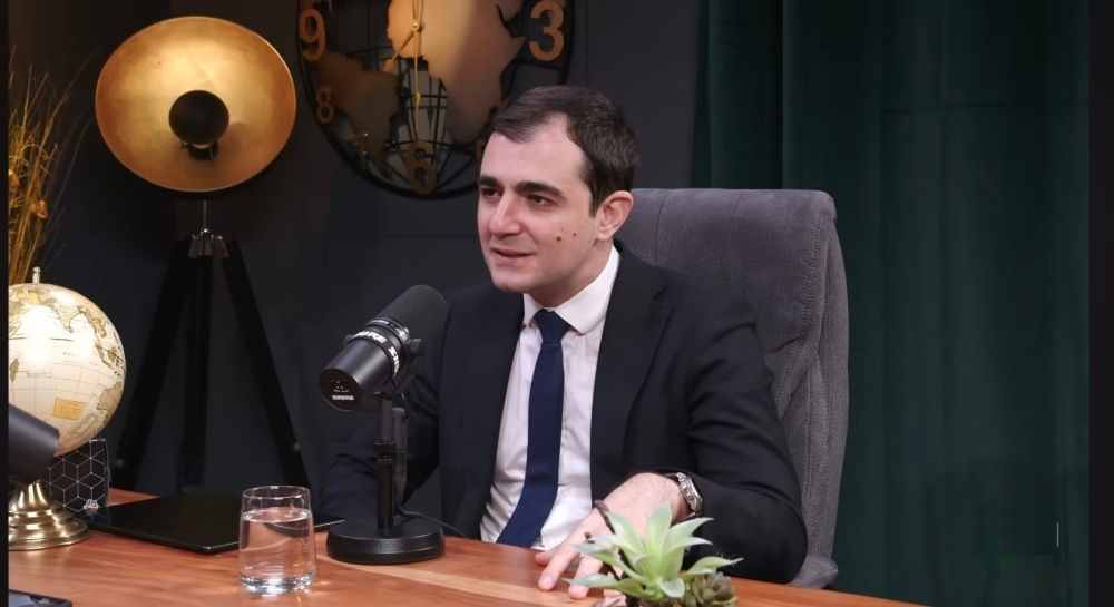 Claudiu Năsui, ancien ministre de l’économie en Roumanie, dénonce les lobbys.