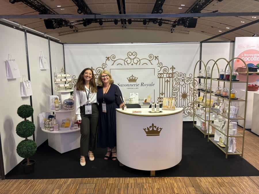 Versailles : dans l'atelier parfumé de La Savonnerie Royale