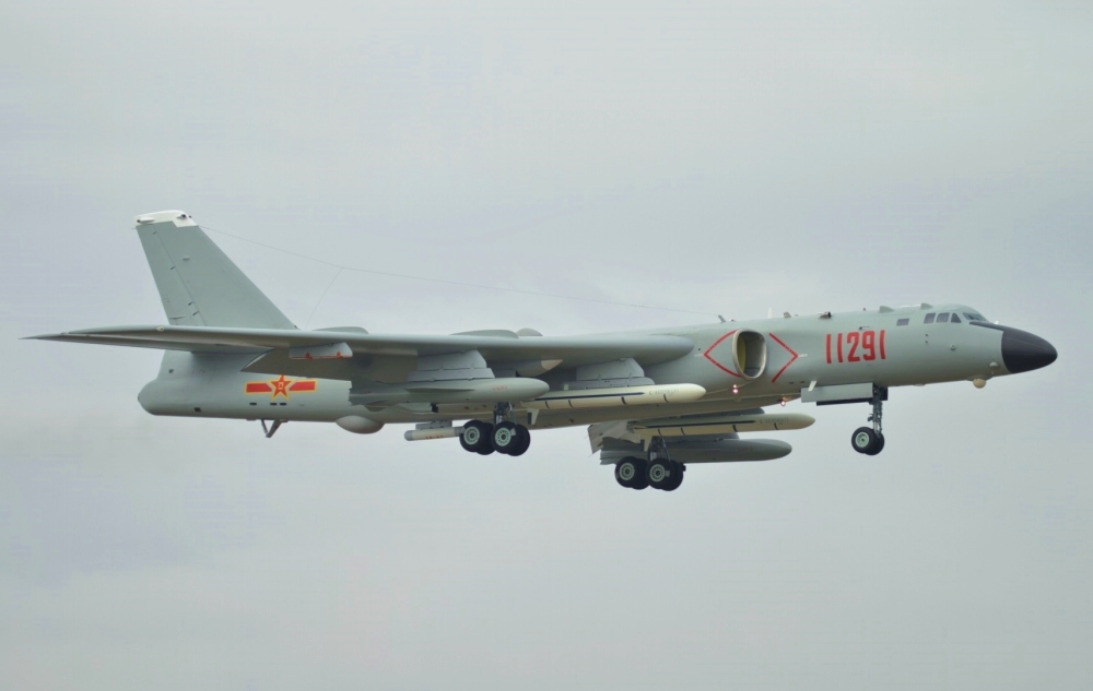 La Chine a procédé à des exercices de bombardiers H-6K près de Taïwan.