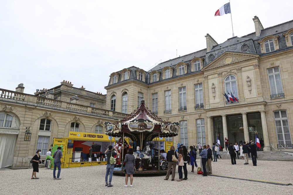 ©Sebastien Muylaert/MAXPPP - Illustration de la grande exposition du fabrique en France a l'Elysee. Paris, 03.07.2021 (MaxPPP TagID: maxnewsworldfive500864.jpg) [Photo via MaxPPP] - Grande exposition du fabriqué en France a l'Elysée.