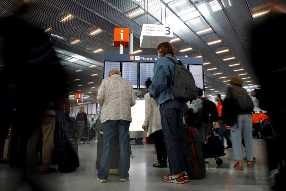 T&E exhorte les gouvernements à ne pas reculer sur la taxation du transport aérien.