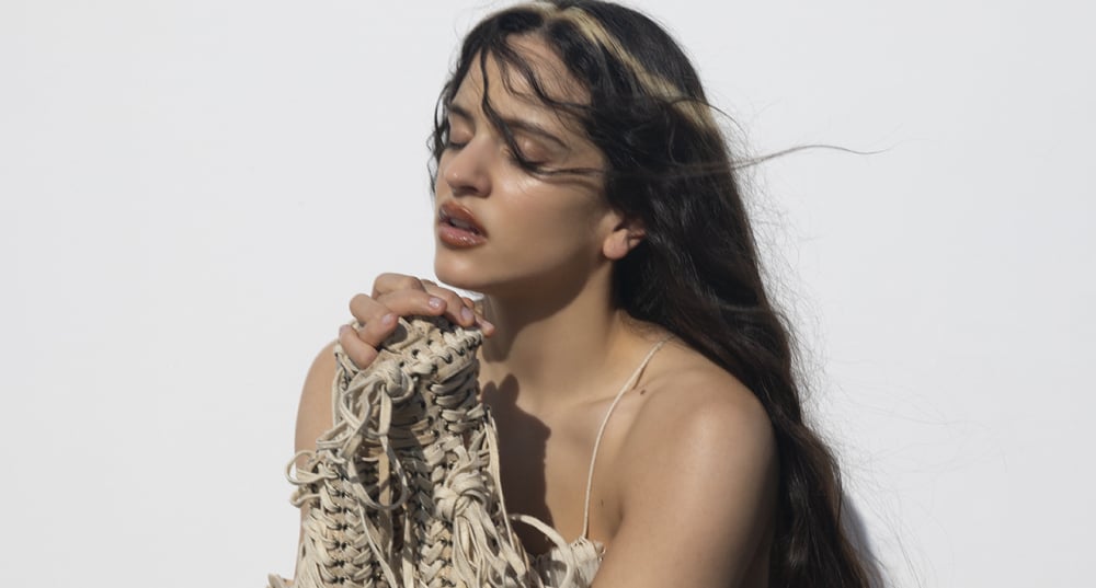 La chanteuse sort son nouvel album, Lux, le 7 novembre.
