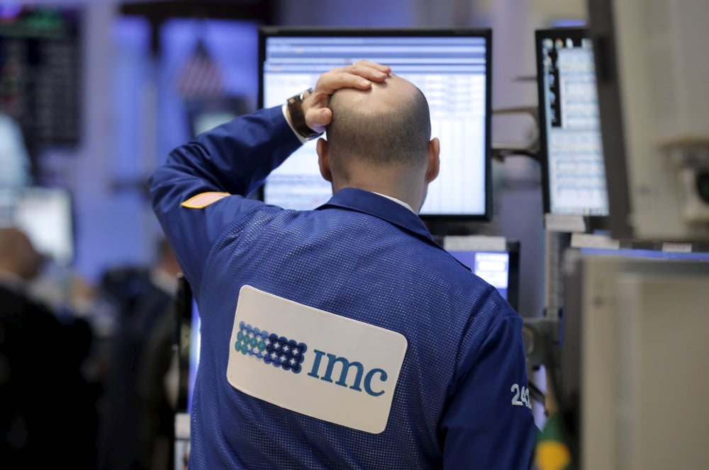 Après plusieurs records successifs du S&P 500, les comparaisons avec la bulle des dot-com des années 2000 se multiplient.