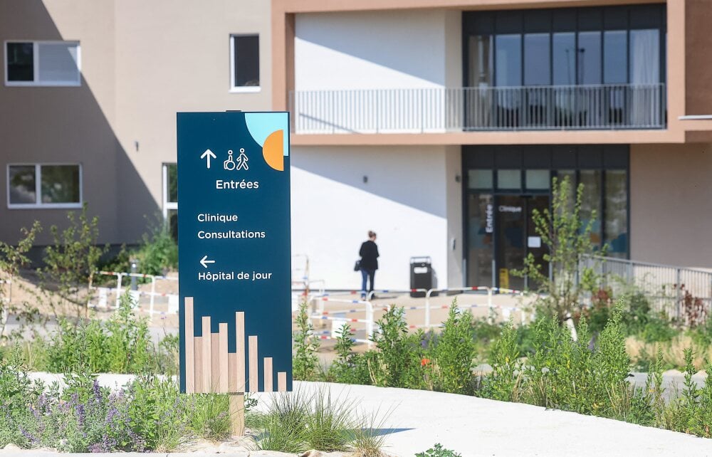 ©PHOTOPQR/VOIX DU NORD/SEBASTIEN JARRY ; 19/06/2025 ; Rang du Fliers 19062025. clinique du littoral emeis, etablissement specialise dans le traitement des maladies psychiatriques de l'adulte et du jeune adulte en hospitalisation libre (MaxPPP TagID:...