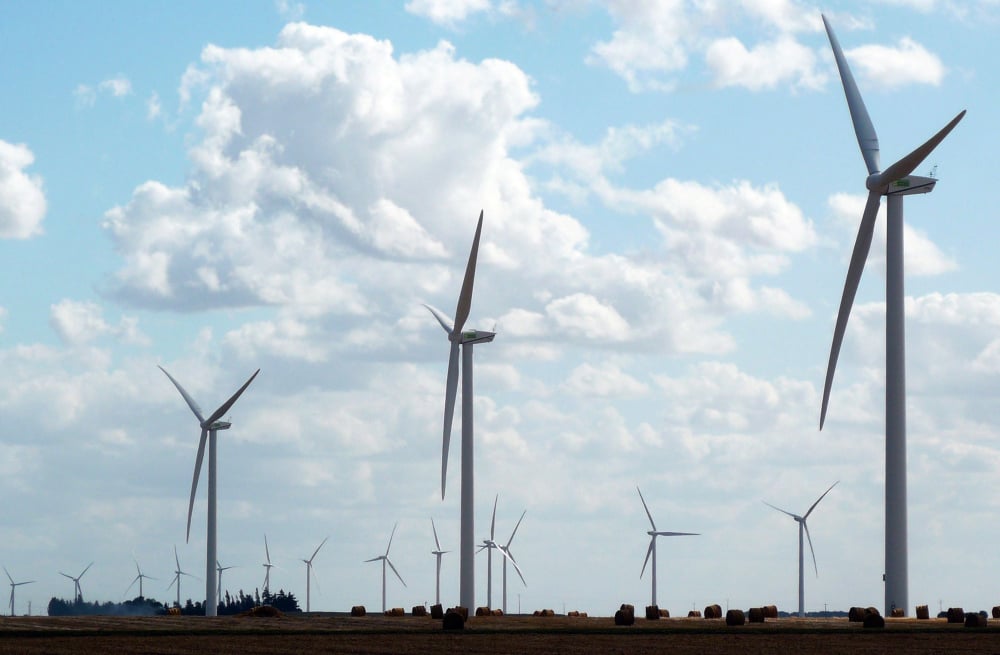 En 2022, France Energie Eolienne estimait que d'ici à 2035, l'éolien rapporterait une recette nette de 18 milliards d'euros à l'Etat. Mais depuis, les cours ont chuté sur les marchés.
