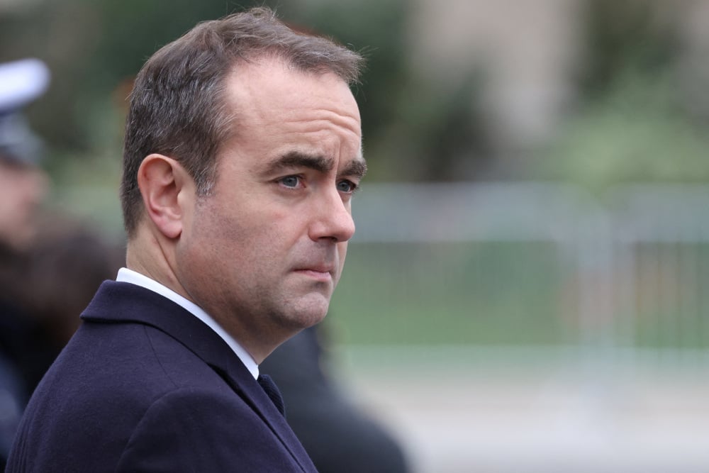 Sébastien Lecornu a annoncé le dépôt d'un projet de loi sur l'allocation sociale unique avant la fin de l'année.