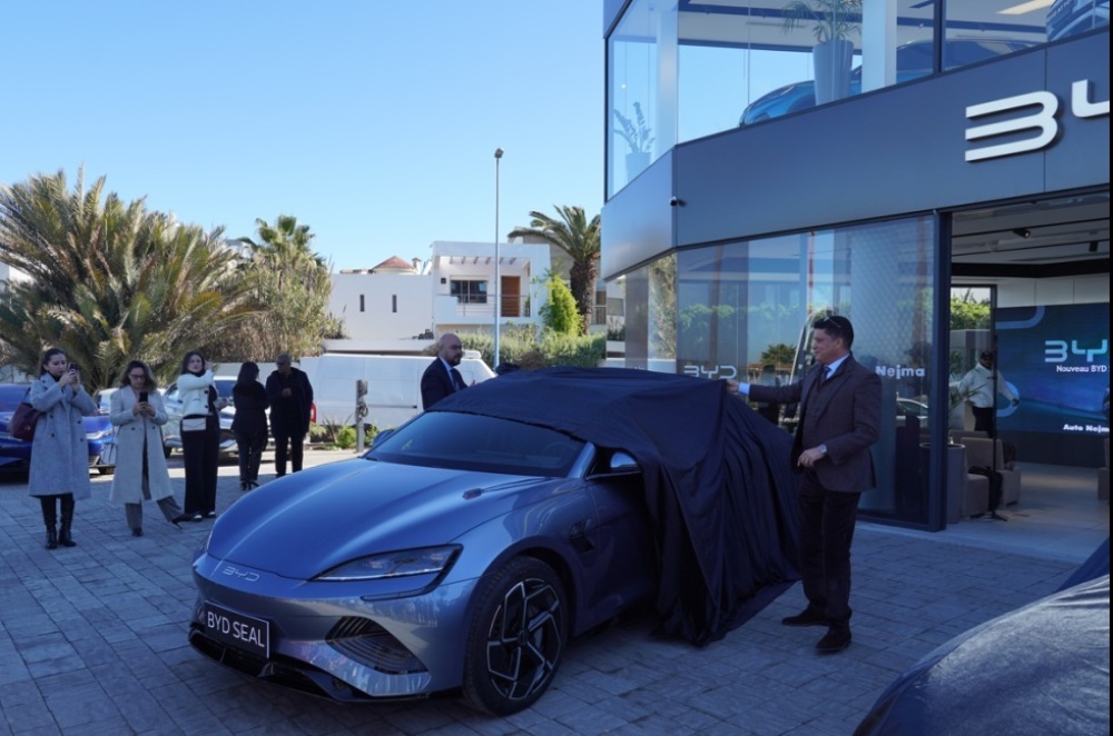 BYD est désormais la quatrième marque automobile la plus populaire au Maroc. Lancement de la BYD SEAL sur le marché automobile marocain, le mardi 19 décembre 2023, au BYD Store corniche Casablanca.