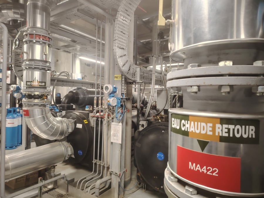 Centrale géothermique de Paris dans le XVIIe arrondissement de Paris.