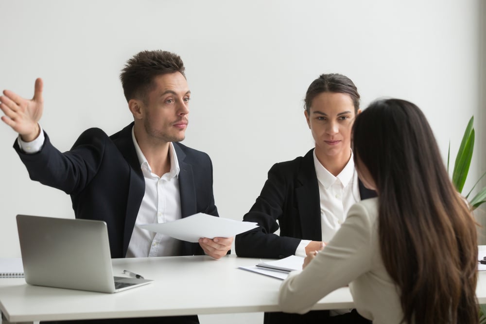 Les principaux motifs de discrimination au travail en 2024 sont l'âge (42 % des victimes à l'embauche) et l'origine/couleur de peau (21 % à l'embauche), ainsi que le sexe (41 % des femmes en cours de carrière). Un actif sur trois rapporte avoir subi un...