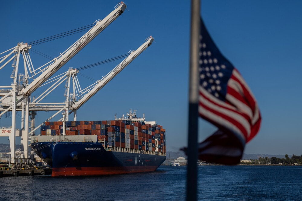 Le déficit commercial des États-Unis s’est établi à 52,8 milliards de dollars en septembre, contre 59,6 milliards de dollars en août.