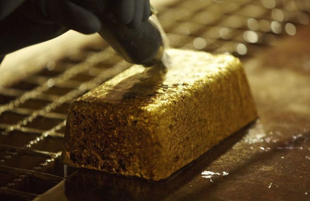 Dans près de 35 % des cas, les vendeurs d'or viennent avec des bijoux.