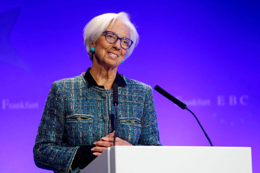 Tous les experts estiment que l'Europe a besoin de taux d'intérêt plus bas pour sortir l'Allemagne de la récession et restaurer la compétitivité face aux États-Unis et à la Chine. Pourtant, malgré les attentes des investisseurs et les signaux des...