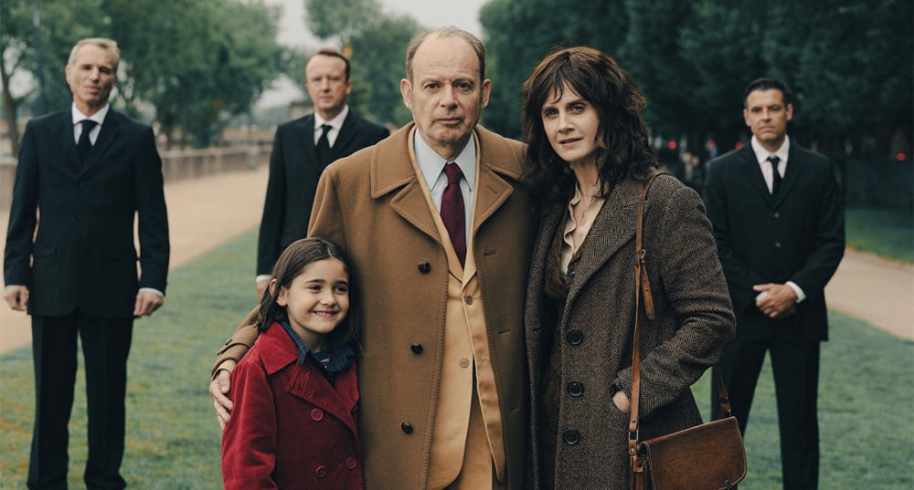 Denis Podalydes et Judith Chemla incarnent François Mitterrand et Anne Pingeot dans « Mitterrand confidentiel ».