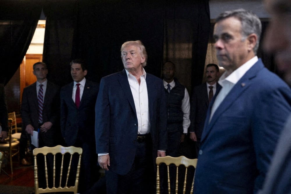 Le président Donald Trump a justifié samedi l'opération de capture de son homologue vénézuélien par la nécessité de restaurer la suprématie incontestée des États-Unis sur l'ensemble des Amériques.