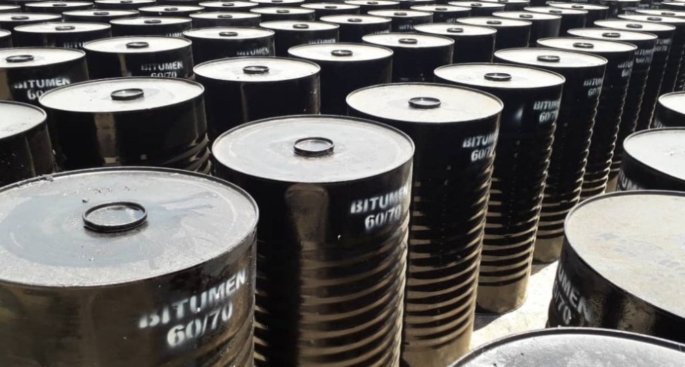 L’usine à construire devrait afficher une capacité de production annuelle de 250 000 tonnes de bitume.