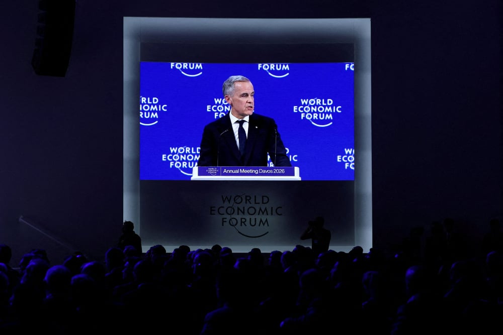 Sans jamais citer directement ni les États-Unis, ni le président américain, Mark Carney n'a cessé de faire allusion aux bouleversements du monde depuis que Donald Trump est revenu au pouvoir aux États-Unis il y a un an.