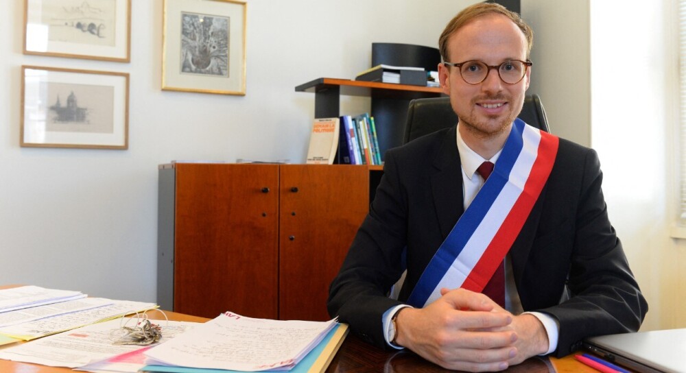 Le maire sortant de Laval Florian Bercault (DVG).
