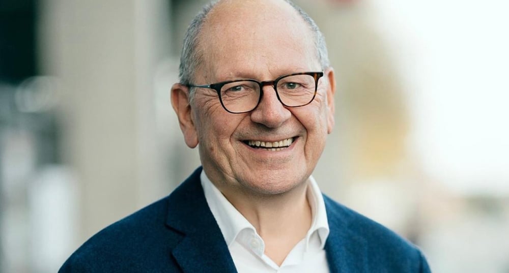 Hervé Novelli, ancien député et secrétaire d'État, est le créateur du statut d'auto-entrepreneur.
