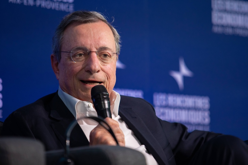 Face à Trump et à la Chine, Draghi exhorte l'Europe à choisir : s'unir ou subir. Son plan : défense, diplomatie et fiscalité communes.