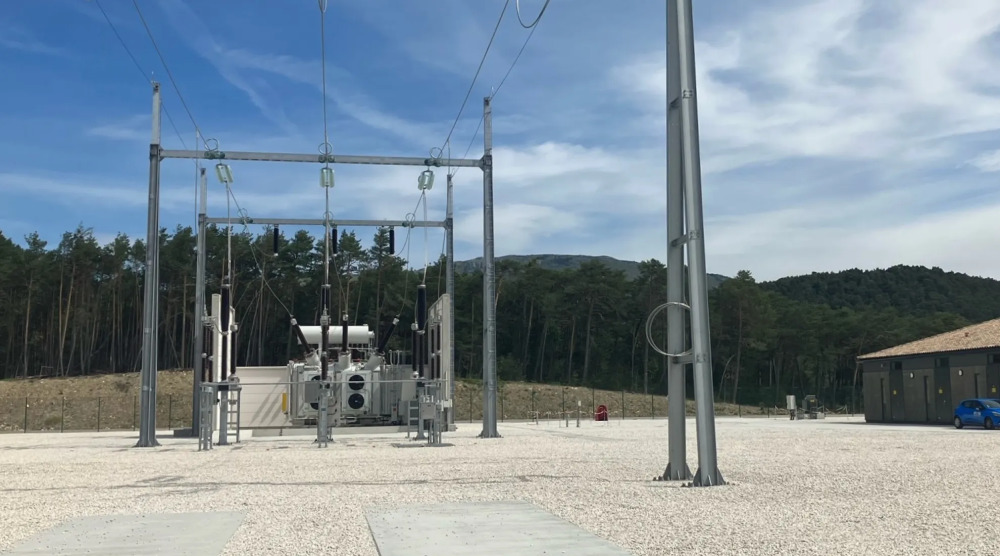 Pour accompagner le développement des énergies renouvelables, RTE doit multiplier les postes-source partout en France.