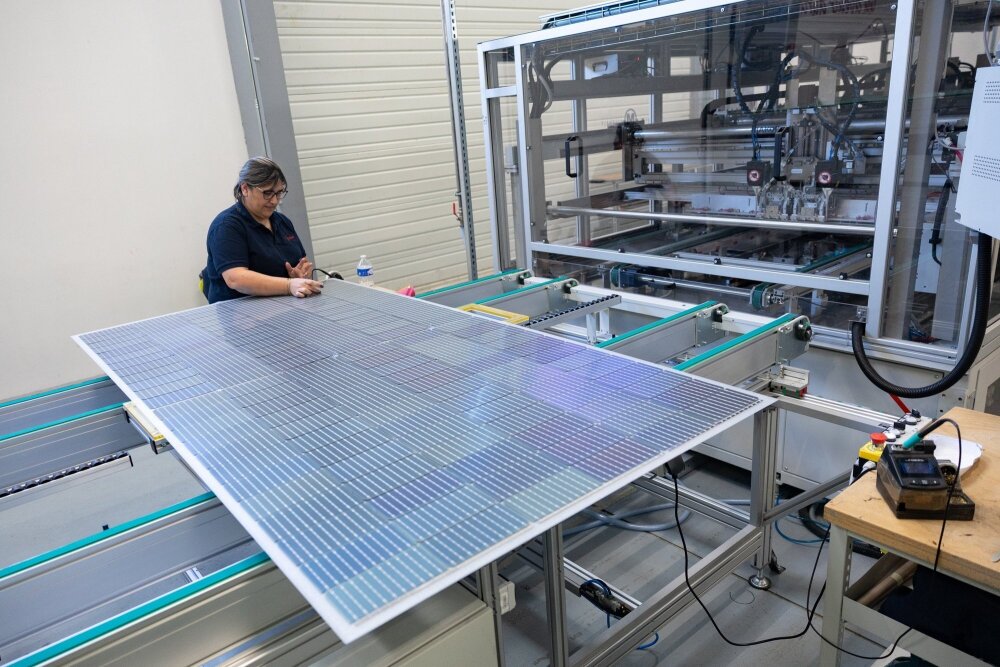 Reden Solar a inauguré en 2025 non loin d'Agen une nouvelle ligne d'assemblage de panneaux photovoltaïques.