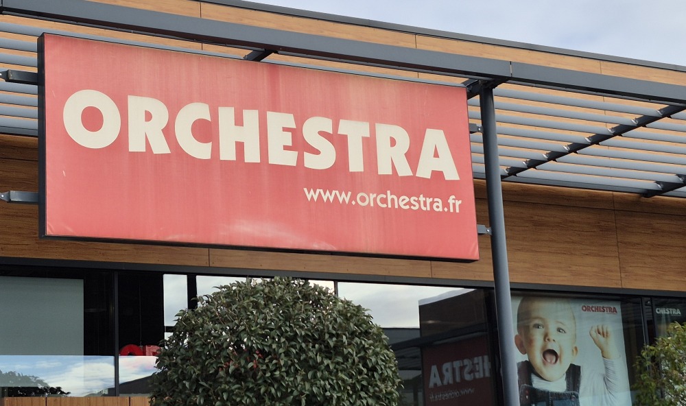 L'enseigne Orchestra (mode enfants et puériculture) s'est refait une santé et compte aujourd'hui 450 points de vente dans le monde, dont 250 en France.