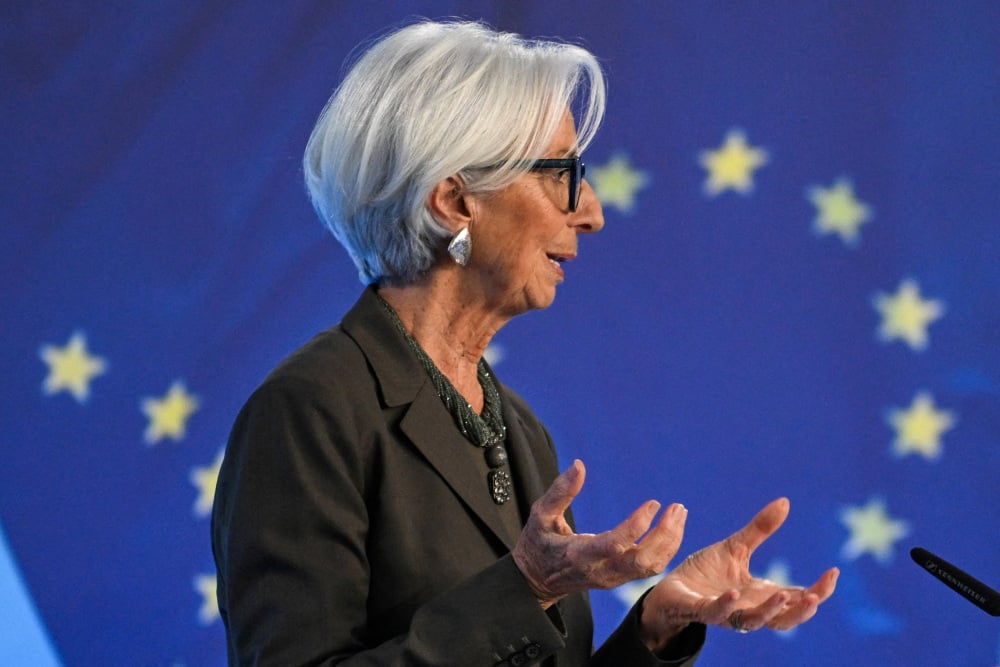 La présidente de la Banque centrale européenne (BCE), Christine Lagarde, s'adresse à la presse à l'issue de la réunion du Conseil des gouverneurs de la BCE, au siège de la BCE à Francfort, en Allemagne, le 5 février 2026.