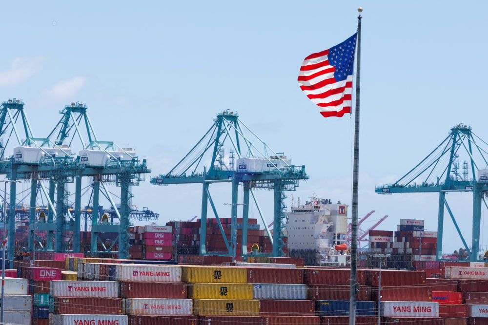 Le déficit commercial des États-Unis a atteint 1 241 milliards de dollars sur l'ensemble de l'année 2025.